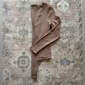 Abercrombie & Fitch Brown Long Sleeve Vneck Bodysuit